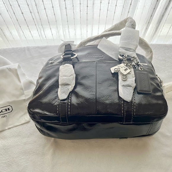 Handbag - Picture 6 of 7